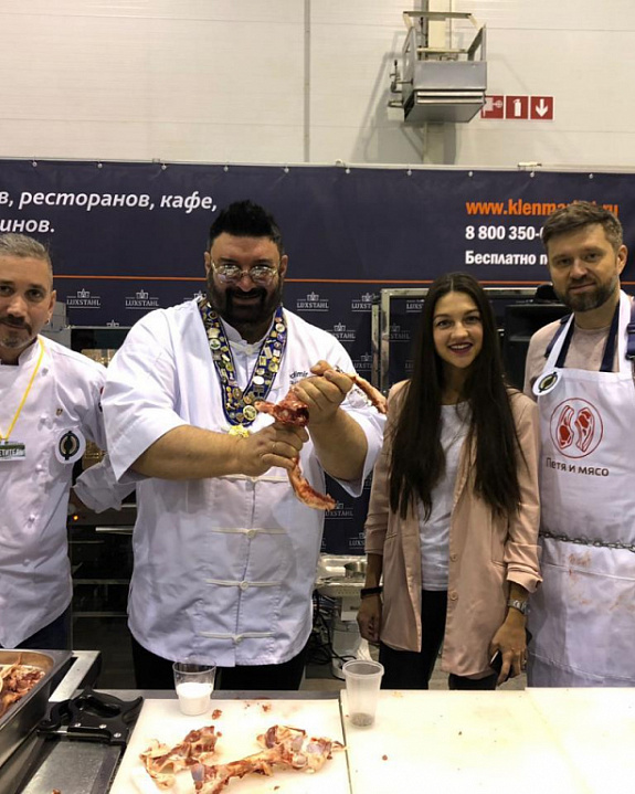 Завод "Хакасская баранина" на 4 Новосибирском агропродовольственном форуме.